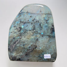 Load image into Gallery viewer, Labradorite Giant Slab
