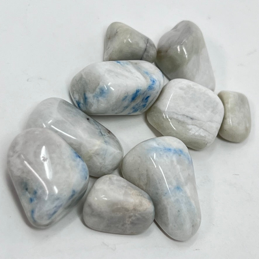 Montebrasite