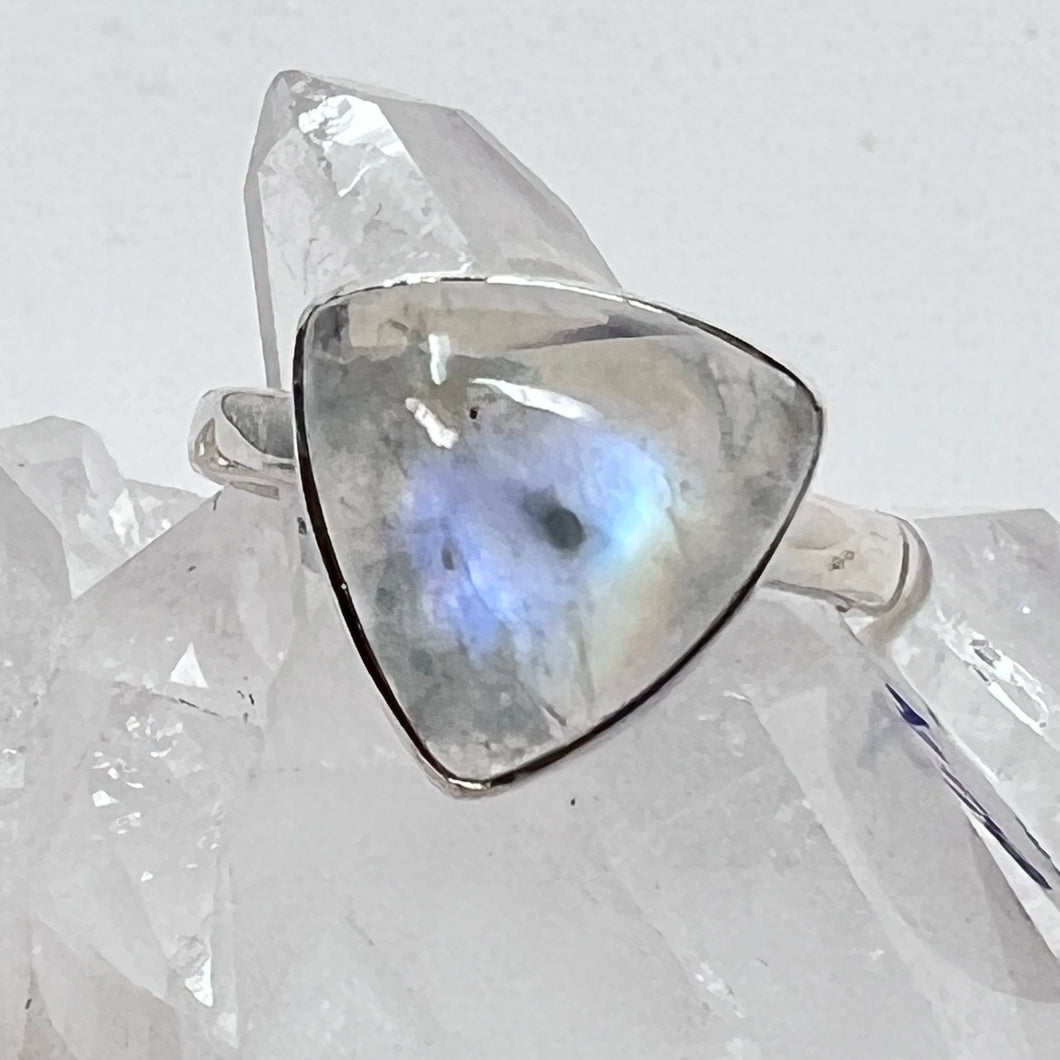 Ring - Rainbow Moonstone Size 9