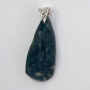 Pendant - Tourmaline (Green/Black)